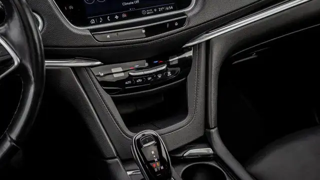 2021 Cadillac XT5 AWD Premium Luxury | Driver Awareness Package in Cars & Trucks in Guelph - Image 21