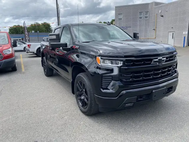 2022 Chevrolet Silverado 1500 RST dans Autos et camions dans Cornwall - Image 2