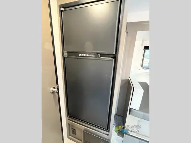 2023 KZ Escape E181RB Couples unit in Travel Trailers & Campers in Truro - Image 23