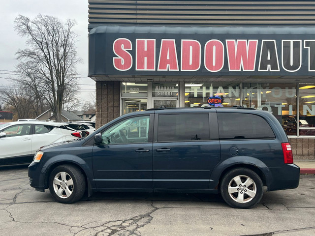 2009 Dodge Grand Caravan SE in Cars & Trucks in St. Catharines - Image 2