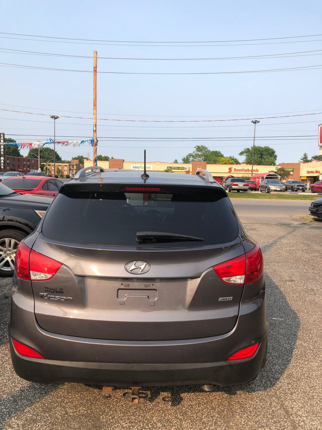 2014 Hyundai Tucson Awd in Cars & Trucks in Windsor Region - Image 3