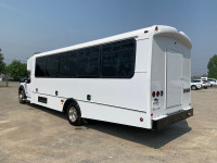 Super Duty F-550 DRW XLT 4WD Reg Cab Deck truck, 19.5" Steel Wheels, 6.7L V8 Turbo Diesel Engine, 10... (image 2)