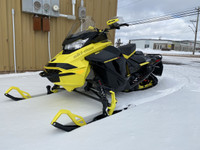 2022 Ski-Doo Renegade® X® 850 E-TEC® - Yellow/Black