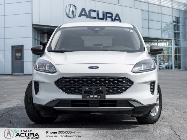 2022 Ford Escape SE Hybrid FWD *New Brakes and Tires* in Cars & Trucks in Hamilton - Image 2