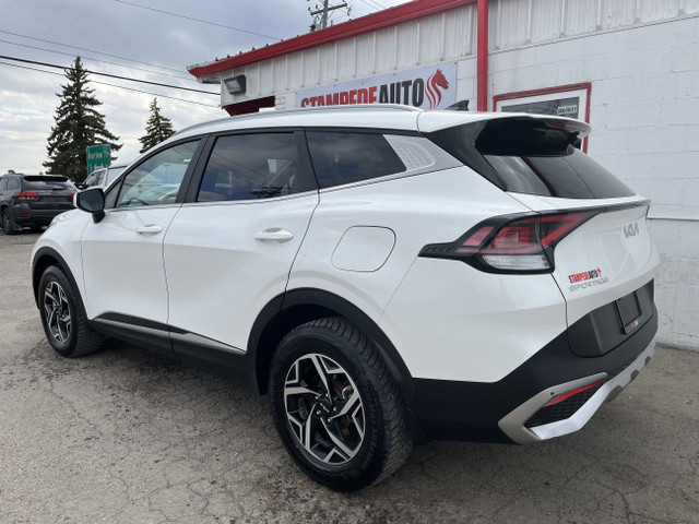 2023 Kia Sportage LX | AWD | FUEL EFFICIENT | SUV in Cars & Trucks in Calgary - Image 4