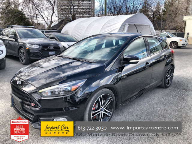 2017 Ford Focus ST 6SPD, LEATHER, ROOF, NAV, RECARO SEATS, BK... in Cars & Trucks in Ottawa