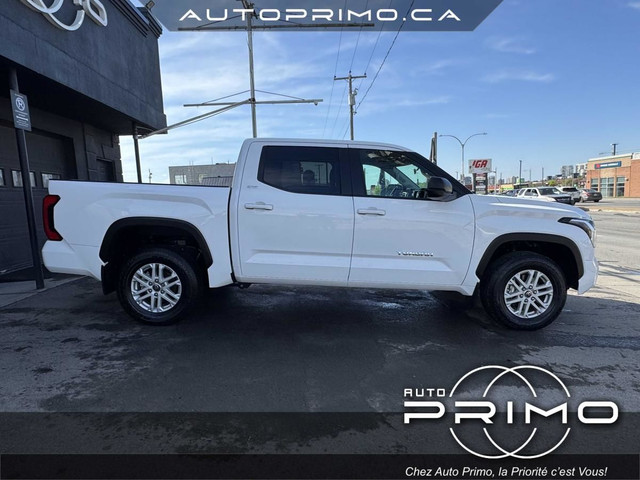 2024 Toyota Tundra 4X4 Crewmax SR Boite 5.7 pieds Automatique av in Cars & Trucks in Laval / North Shore - Image 4