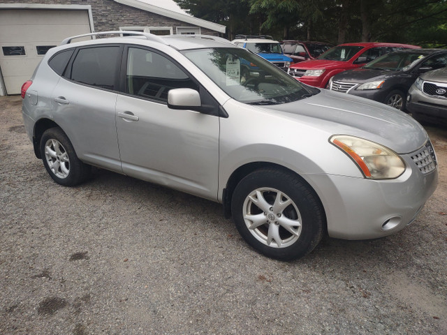 2009 Nissan Rogue SL in Cars & Trucks in Kingston - Image 3
