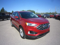 Leather interior, heated seats, heated steering wheel, dual climate control, ambient lighting, rain... (image 2)