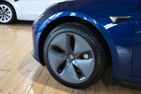 Special Finance Price: $19,999 | Cash Price: $21,499 2019 Tesla Model 3 Standard Range Plus Rear Whe... (image 5)
