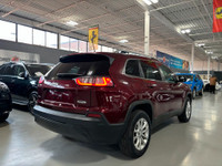**MONTH-END SPECIAL!** FEATURING : SELECTERRAIN SYSTEM, HEATED MIRRORS, FINISHED IN RED ON MATCHING... (image 3)