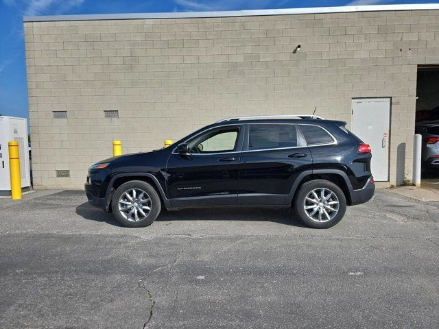 2018 Jeep Cherokee Limited | One Owner | Luxury Group in Cars & Trucks in Windsor Region - Image 3