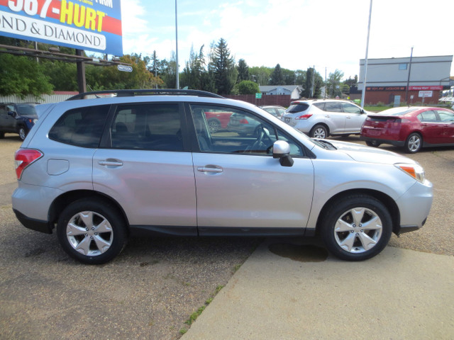 2015 Subaru Forester I Touring AWD w/ R.Cam/Htd Seats/Bluetooth/ in Cars & Trucks in Edmonton - Image 2