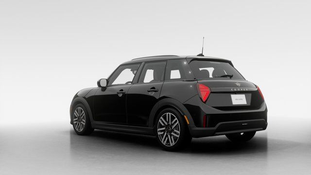 2026 MINI 5 Door Cooper C | Fun citadine | Gamme Premier dans Autos et camions  à Ville de Montréal - Image 2