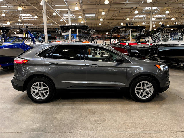 2023 Ford Edge SEL 4WD | 2.0L TURBO | LEATHER | HEATED SEATS in Cars & Trucks in Regina - Image 3