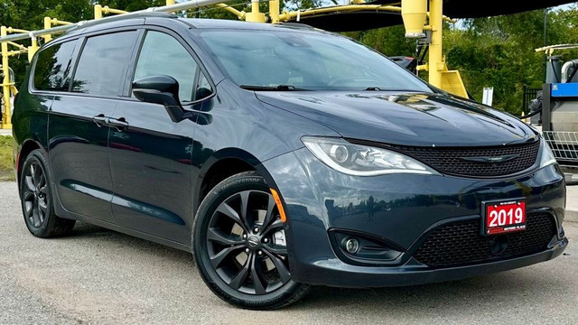 2019 CHRYSLER PACIFICA * NO ACCIDENTS * 7 PASSANGER in Cars & Trucks in Barrie - Image 4