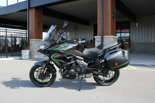 2025 Kawasaki VERSYS 650 LT Motorcycle in Sport Touring in Trenton - Image 4