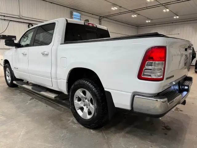 2019 RAM 1500 BIG HORN 4X4 CREW CAB *SAFETIED* *CLEAN TITLE* in Cars & Trucks in Winnipeg - Image 17