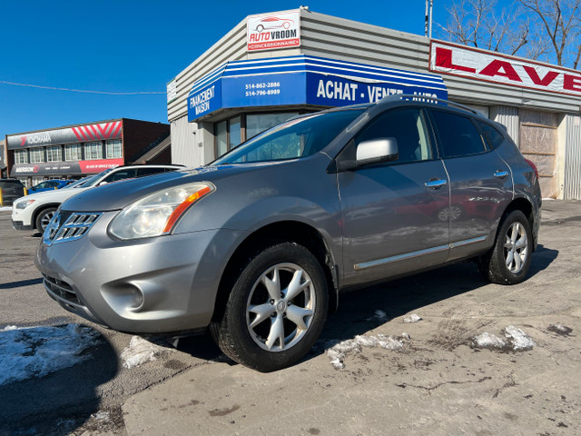 2011 Nissan Rogue in Cars & Trucks in City of Montréal
