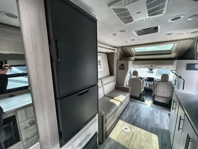 2023 Thor Motor Coach Gemini AWD 23TE in RVs & Motorhomes in Kamloops - Image 14