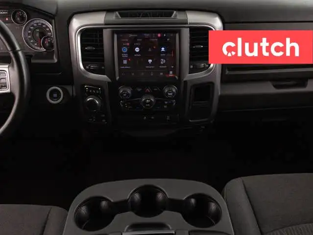 2022 Ram 1500 Classic Warlock Crew Cab 4x4 w/ Apple CarPlay & An in Cars & Trucks in City of Toronto - Image 31