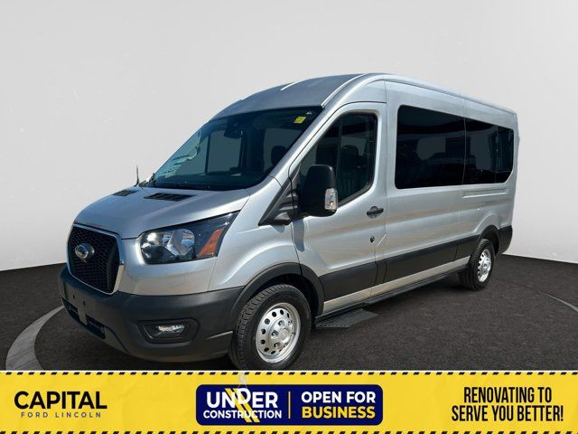 2025 Ford Transit Passenger Wagon XL in Cars & Trucks in Regina