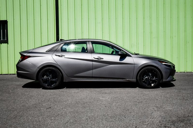 2023 Hyundai Elantra Preferred • HEATED SEATS/STEERING • CP/AA in Cars & Trucks in Kingston - Image 2