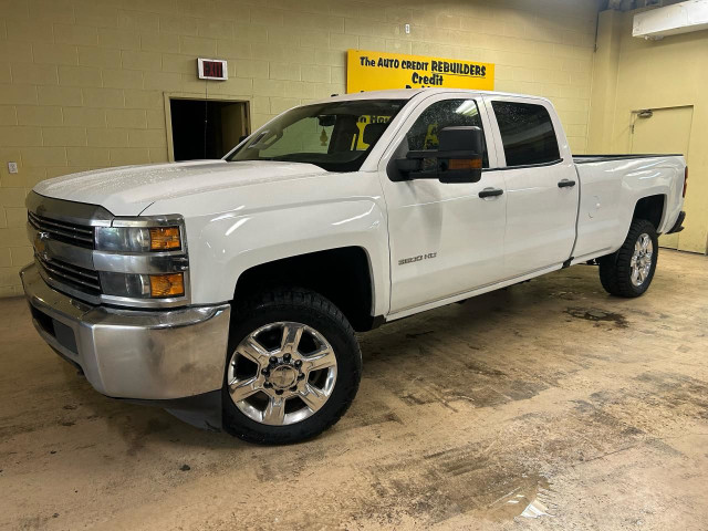 2016 Chevrolet Silverado 3500 Work Truck in Cars & Trucks in Windsor Region - Image 2