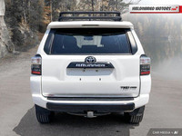 Engine: Gas V-6 4.0L L/100Km City: 14.3 L/100Km Hwy: 11.9 Safety Equipment Electronic Stability Cont... (image 3)