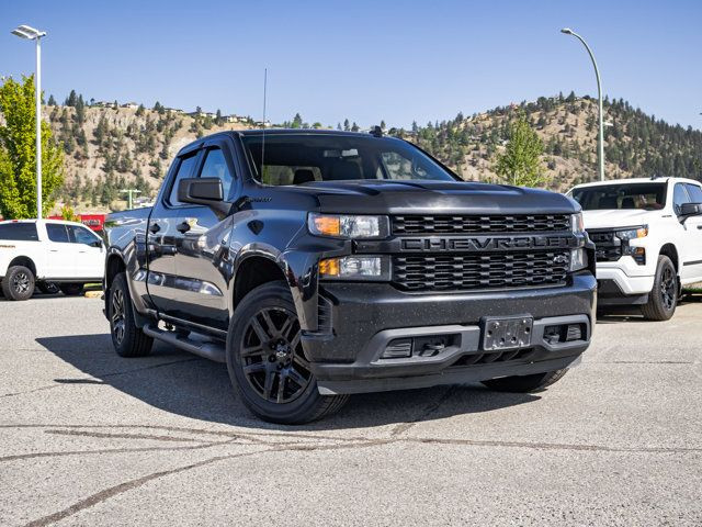 2022 Chevrolet Silverado 1500 LTD Custom 2.7L Rally in Cars & Trucks in Kelowna - Image 2