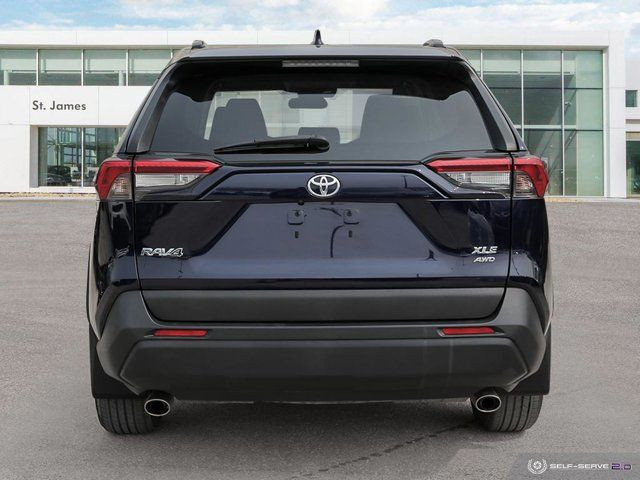 2019 Toyota RAV4 XLE | CLEAN CARFAX | DUAL-ZONE CLIMATE CONTROL in Cars & Trucks in Winnipeg - Image 4