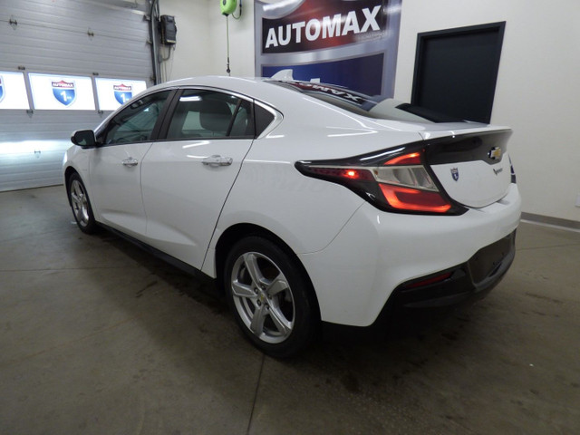 2018 CHEVROLET VOLT LT, CUIR, CAMÉRA RECUL, MAGS, TOUT ÉQUIPÉ!!! in Cars & Trucks in City of Montréal - Image 2
