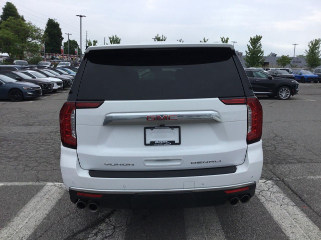 2023 GMC Yukon XL in Cars & Trucks in Oshawa / Durham Region - Image 4