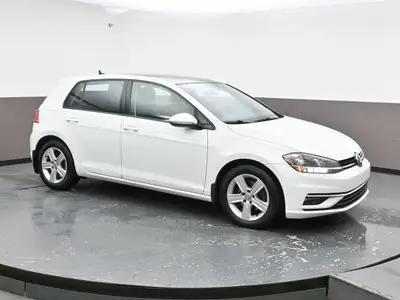 The 2018 Volkswagen Golf Comfortline is a fun-to-drive and practical hatchback, powered by a 1.8L en...