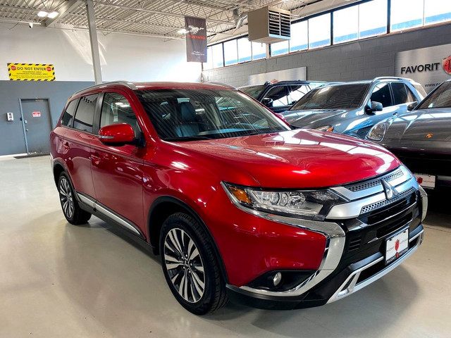  2020 Mitsubishi Outlander ES S-AWC |LEATHER|SUNROOF|7 PASS.|BAC in Cars & Trucks in City of Toronto - Image 2
