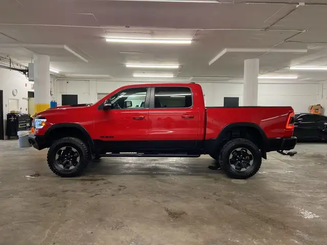 2020 Ram 1500 Rebel LEVEL 2 PANO ROOF LEATHER TECH PKG in Cars & Trucks in Calgary - Image 9