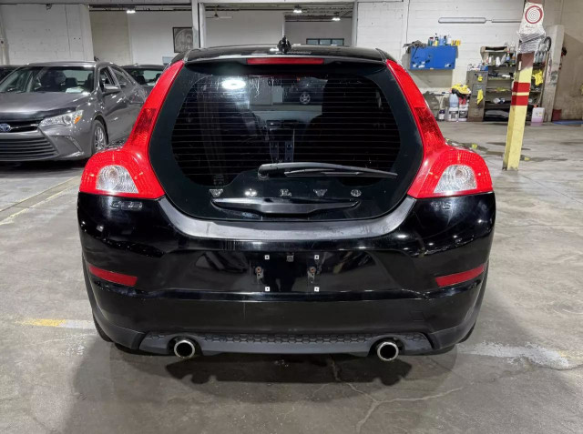 2012 VOLVO C30 T5 FWD/CRUISE/BLTH/AC/MAGS/AUCUN ACCIDENT/230500K in Cars & Trucks in City of Montréal - Image 4