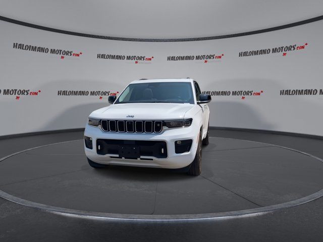 2023 Jeep Grand Cherokee Overland in Cars & Trucks in Hamilton - Image 3