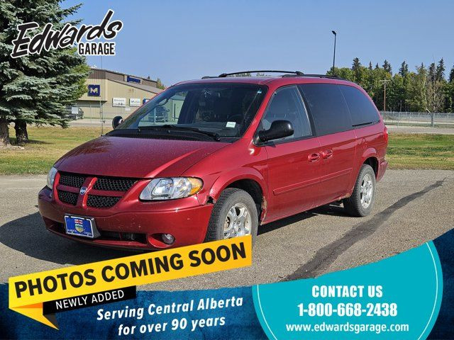 2004 Dodge Caravan SXT Low Kms Sliding Side Doors in Cars & Trucks in Red Deer