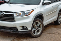 // ACCIDENT FREE!! // // SINGLE OWNER! // // EXCELLENT CONDITION! // Discover the 2014 Toyota Highla... (image 6)