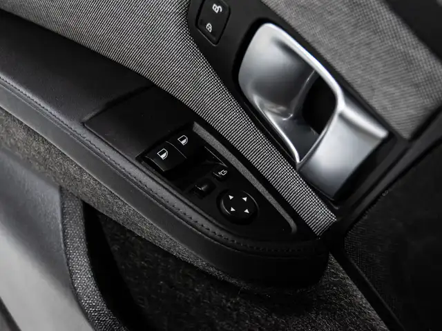 2017 BMW i3 HB w-RANGE EXTENDER PLUG IN HYBRID NAVI REAR VIEW in Cars & Trucks in City of Toronto - Image 15