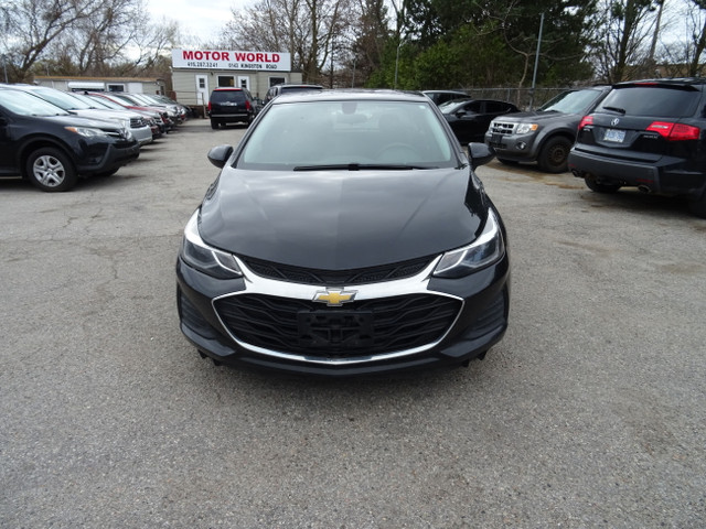 2019 Chevrolet Cruze LT in Cars & Trucks in City of Toronto - Image 3