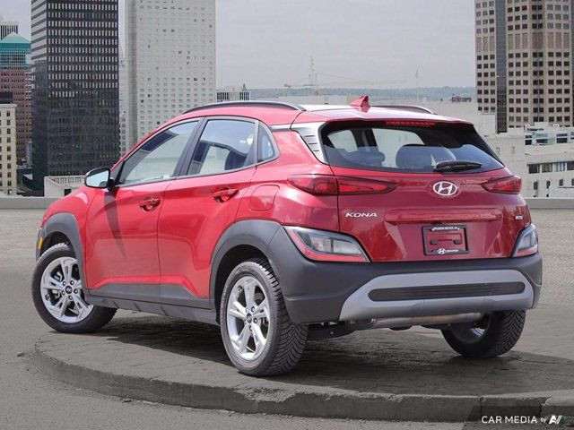 2022 Hyundai Kona Preferred Sun & Leather AWD | BlueLink in Cars & Trucks in Calgary - Image 4