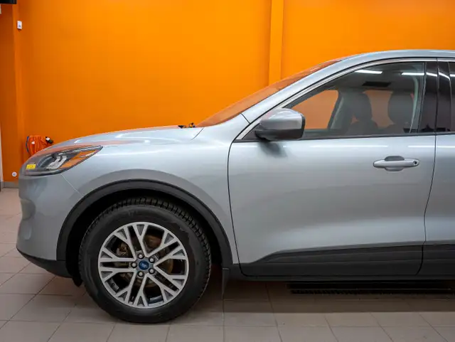 2022 Ford Escape SEL HYBRID AWD *SIÈGES / VOLANT CHAUF* HAYON EL in Cars & Trucks in Laurentides - Image 32