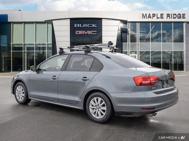 2015 Volkswagen Jetta Sedan Trendline | 6sp Manual | Backup Cam in Cars & Trucks in Tricities/Pitt/Maple - Image 4