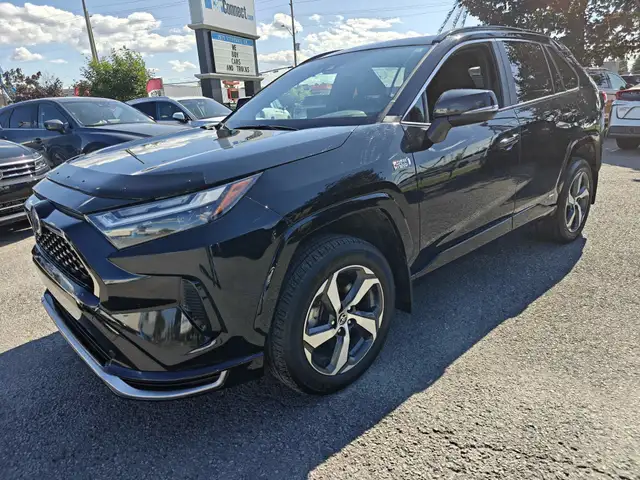 2023 Toyota RAV4 Prime SE in Cars & Trucks in Ottawa - Image 11