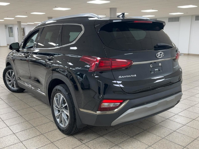 2020 Hyundai Santa Fe LUXURY in Cars & Trucks in Calgary - Image 4