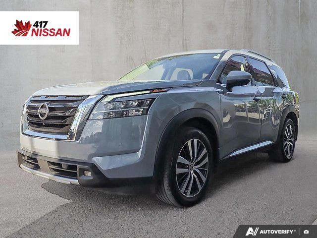 2022 Nissan Pathfinder Platinum in Cars & Trucks in Ottawa