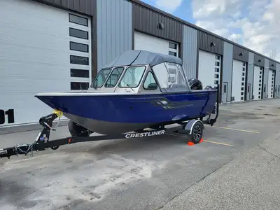 Located at Xtreme Marine Kingsville 2025 Crestliner 1850 Commander Elite - powered with Mercury 115X...