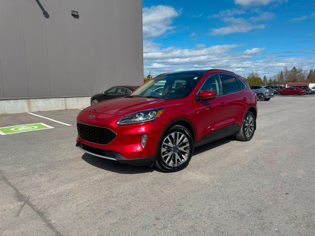 2020 Ford Escape Titanium Hybrid Fully Loaded. Fuel Efficient. A in Cars & Trucks in Ottawa - Image 2